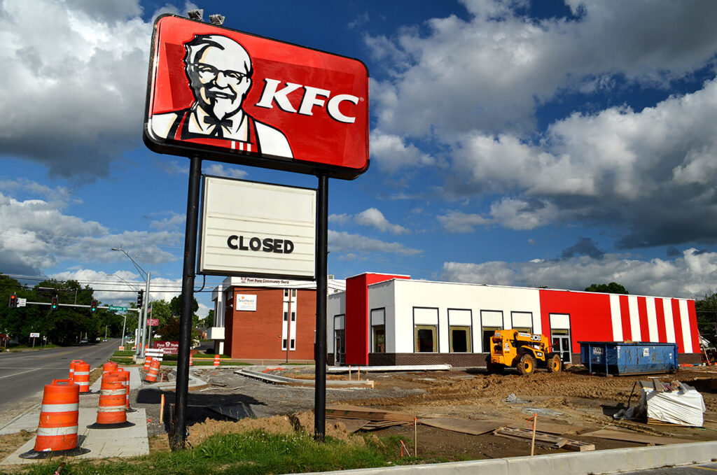 «Λουκέτο» στα περισσότερα KFC (Photos) - Media