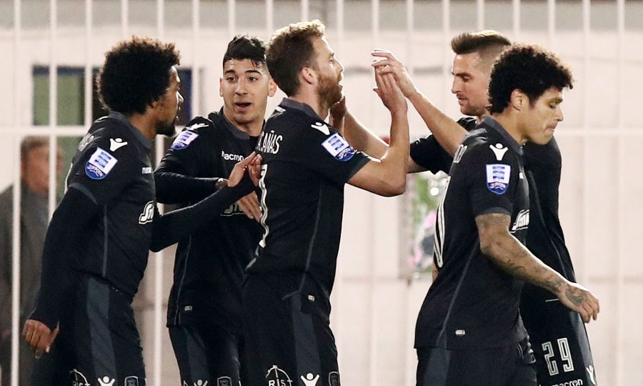 ΠΑΟΚ με σπασμένα τα φρένα - Media