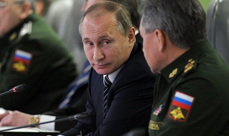 Μήνυμα Πούτιν με πολλούς αποδέκτες: Οι ισχυρές ένοπλες δυνάμεις εγγύηση για την ανάπτυξη της Ρωσίας - Media