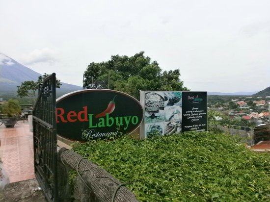 Γάμος με θέμα ένα ηφαίστειο - Media