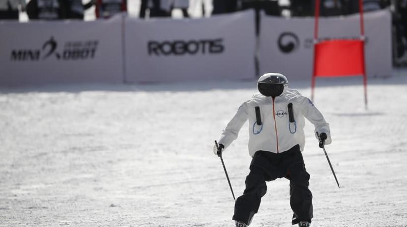 Ρομπότ σκιέρ κάνουν τους δικούς τους Ολυμπιακούς αγώνες στη Ν.Κορέα - Media