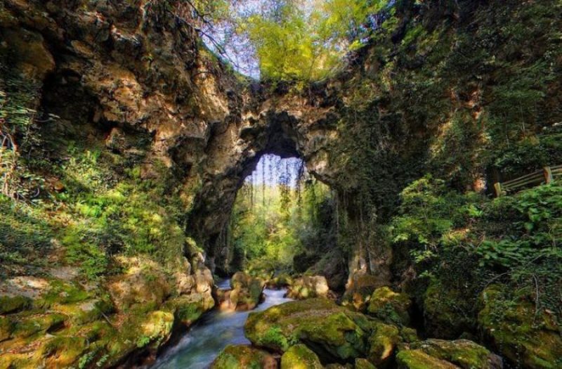 Σοκ: Κατέρρευσε το Θεογέφυρο, το φυσικό γεφύρι-κόσμημα στη Ζίτσα (Photos) - Media