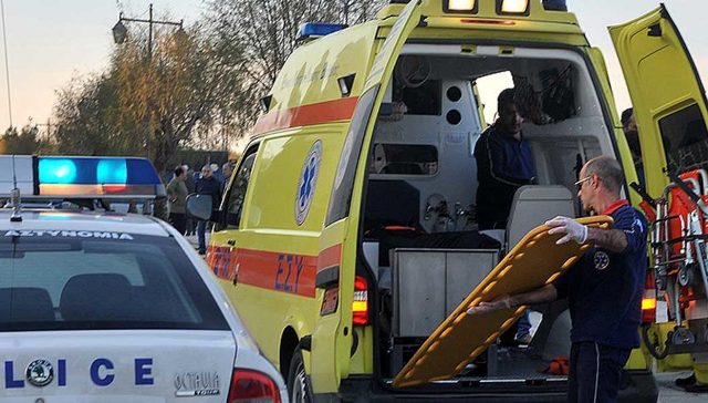 Χαλκιδική: Αυτοκίνητο «εισέβαλε» σε σούπερ μάρκετ - Media