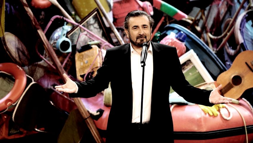 Λάκης Λαζόπουλος: Το νέο του καλλιτεχνικό βήμα δεν περιλαμβάνει το «Τσαντίρι» - Media