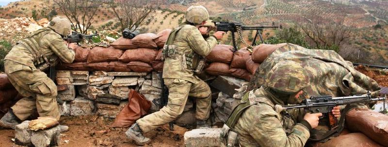 Απόλυτη κτηνωδία: Τούρκοι στρατιώτες δολοφονούν Κούρδισσες του YPJ - Τις πετούν με κλωτσιές σε λάκκο (Video, σκληρές εικόνες) - Media