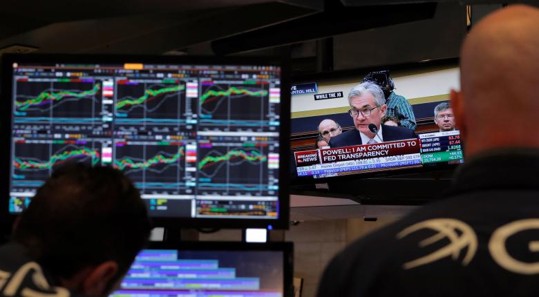 Στο κόκκινο η Wall Street - Media