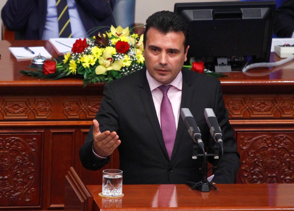 «Μπάχαλο» με Ζάεφ – Τα Σκόπια διαψεύδουν αλλαγή στο σύνταγμα - Media