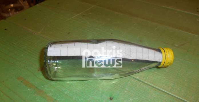 Ηλεία: Βρήκαν μπουκάλι με σημείωμα στην παραλία – Το συγκινητικό μήνυμα και ο προορισμός του (Photos) - Media