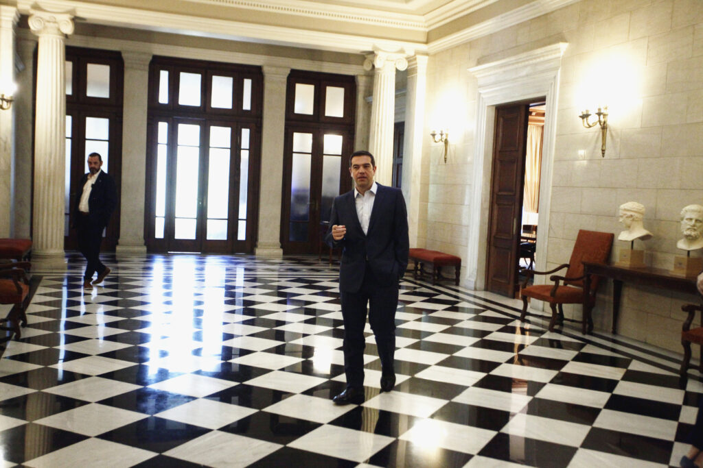 Άτυπο κυβερνητικό συμβούλιο με ψηλά στην ατζέντα ελληνοτουρκικά και την υπόθεση των δύο στρατιωτικών - Media