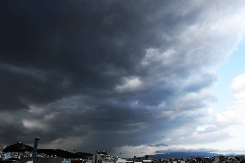 Έκτακτο δελτίο επιδείνωσης του καιρού – Έρχονται ισχυρές καταιγίδες και χαλάζι - Media
