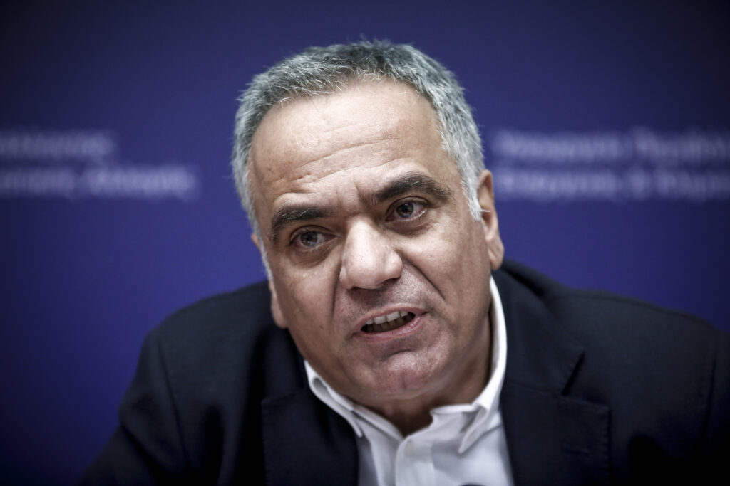 Σκουρλέτης: Προκλητικά απαράδεκτο το περίστροφο στο γήπεδο – Χρειάζονται αυστηρά μέτρα - Media