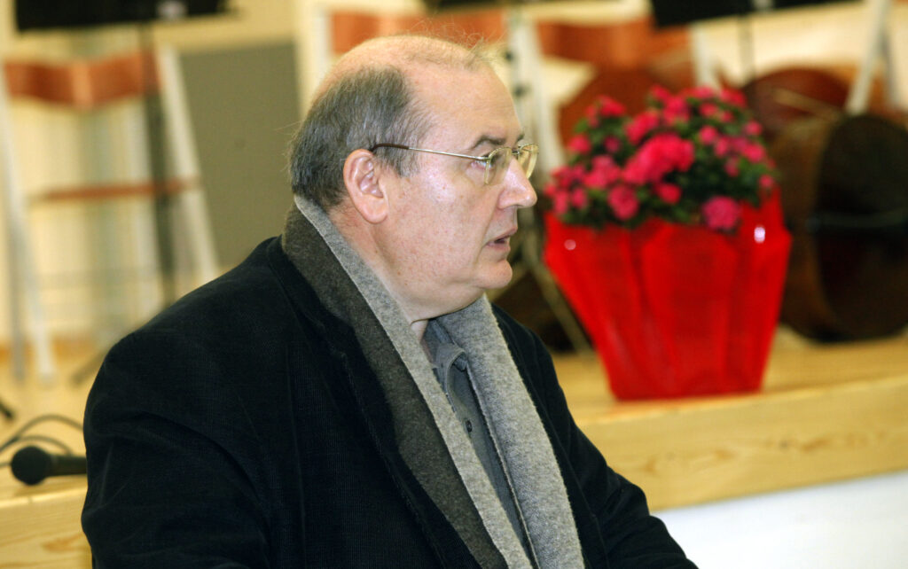 Ν. Φίλης: Σκοταδισμός, μεσαίωνας και αναχρονισμός η απόφαση του ΣΤΕ (Video) - Media