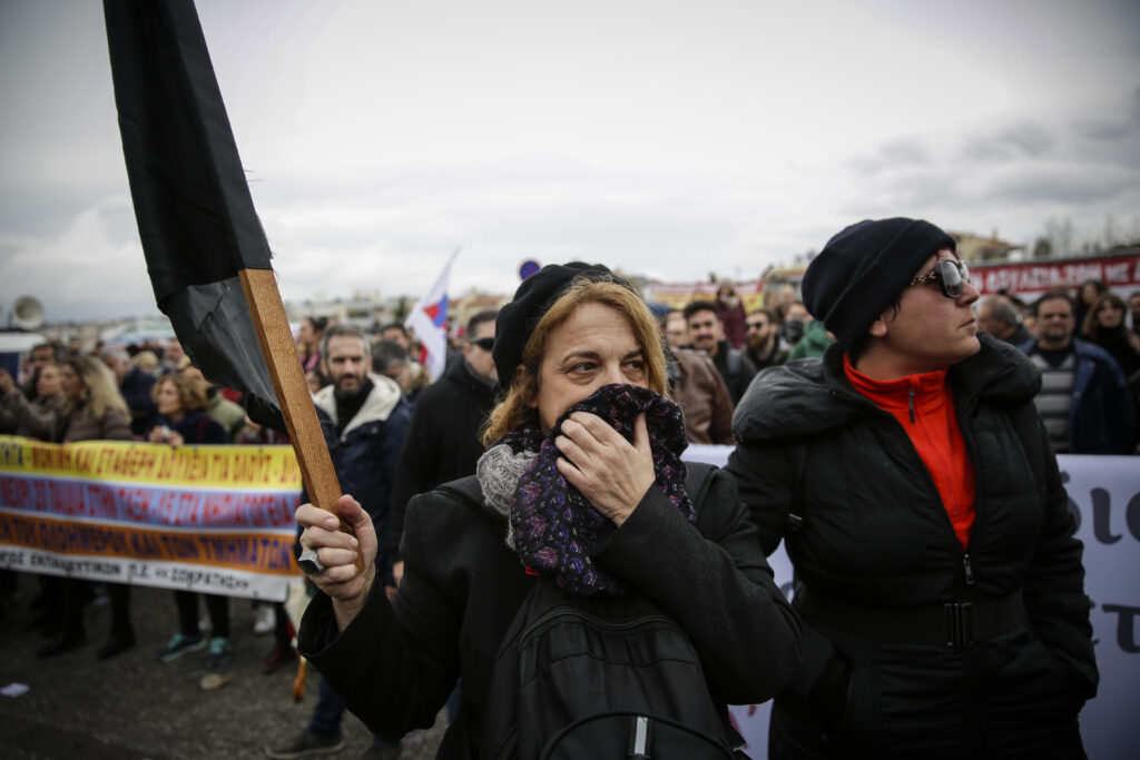 Άνοιξαν οι πόρτες του υπουργείου Παιδείας για τους εκπαιδευτικούς - Media