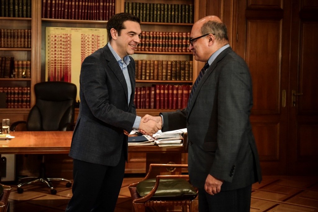 Συνάντηση Τσίπρα – Τσακραμπάρτι: Έως 600 εκατ. ευρώ θα επενδύσει στην Ελλάδα η ΕΤΑΑ - Media