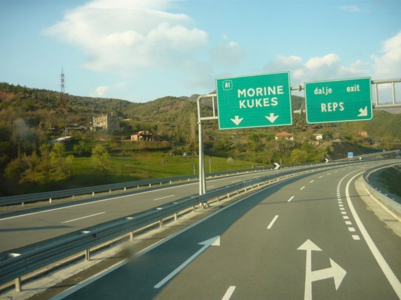 «Κόλαση» στην Αλβανία: Σφοδρές αντιδράσεις για τα διόδια στους αυτοκινητόδρομους - Media