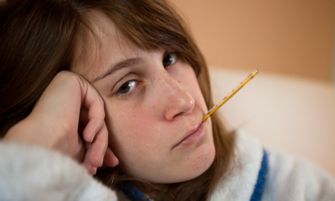 Πότε παίρνουμε αντιβίωση – Τι ισχύει στο κρυολόγημα (Video) - Media