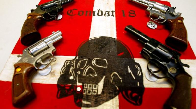 Κατηγορίες για κακουργήματα στο πλαίσιο εγκληματικής οργάνωσης απήγγειλε η εισαγγελέας σε βάρος των συλληφθέντων νεοναζί της «C 18» - Media