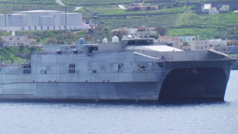 Στη Σύρο το ταχύπλοο πλοίο του Αμερικανικού Ναυτικού Carson City - Media