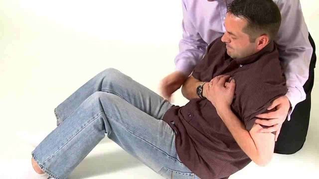 Έμφραγμα: Οι τρεις κινήσεις που πρέπει να κάνετε άμεσα!  - Media