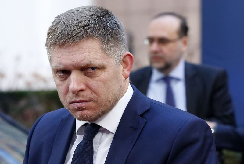 Χάος στη Σλοβακία: Την παραίτησή του έθεσε στην διάθεση του προέδρου ο πρωθυπουργός - Media