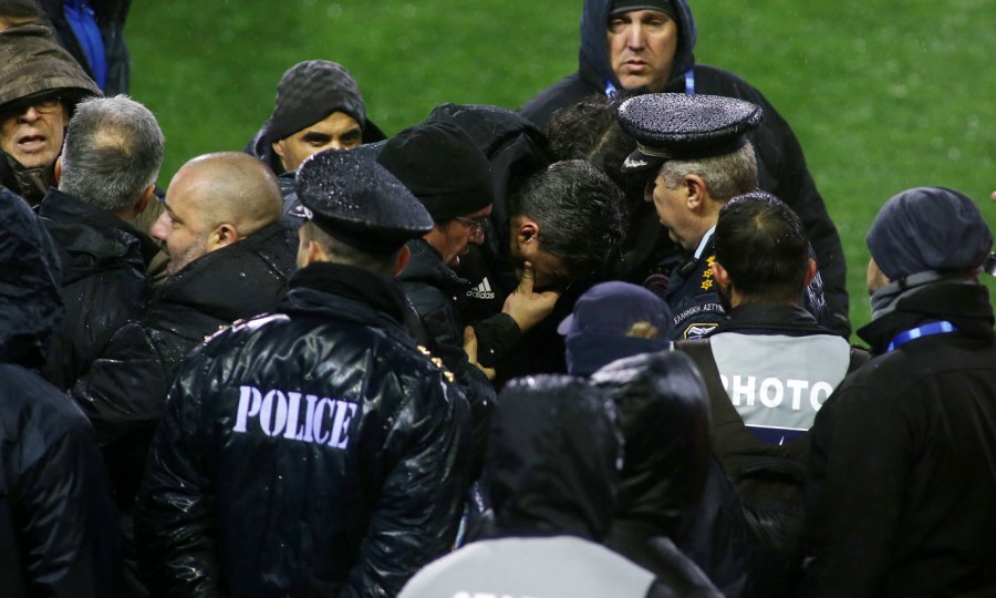 Πειθαρχική δίωξη στον δικαστή Σκουτέρη για την ώρα που έγινε γνωστή η απόφαση για το ΠΑΟΚ - Ολυμπιακός - Media