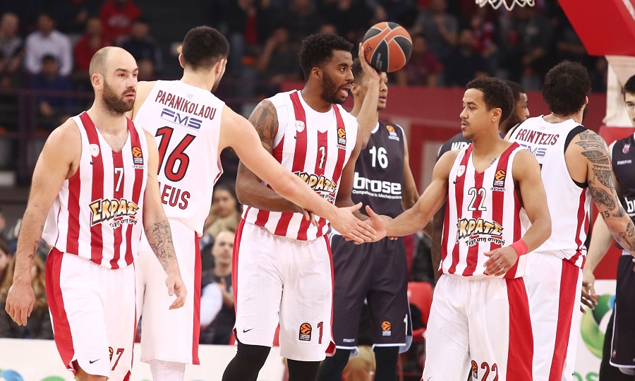 «Αγκαλιά» με το πλεονέκτημα ο Ολυμπιακός - Media