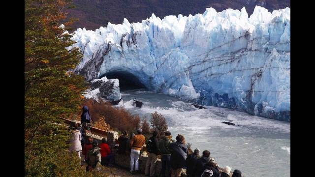 Perito Moreno: Ένας τεράστιος παγετώνας στην Αργεντινή λίγο πριν την κατάρρευση (Photos) - Media