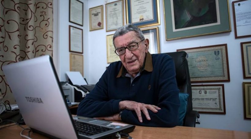 «Ζούμε σπουδαίες αλλαγές, περιμένουμε σπουδαιότερες» - Το τελευταίο άρθρο του Χρήστου Πασαλάρη  - Media