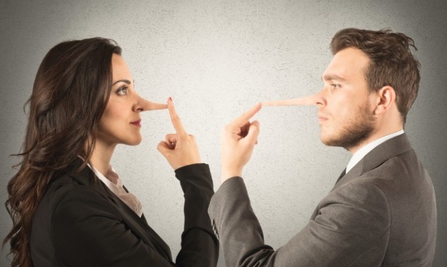 Πώς να καταλάβετε αν ο συνομιλητής σας λέει ψέματα; - Media