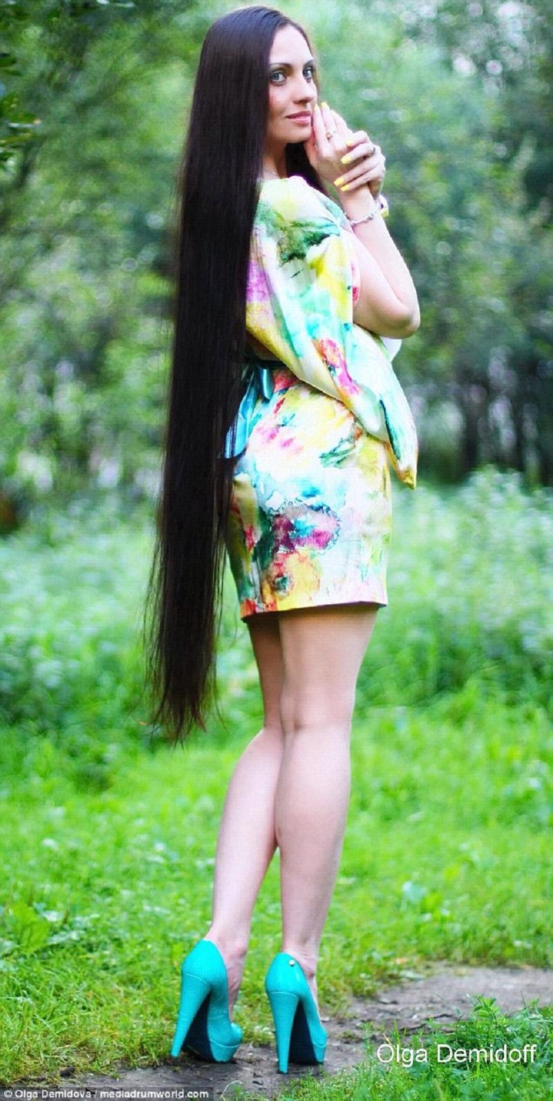 Hairy russia. Long hair Divas. Cut Rapunzel hair. Russian long Neeples.
