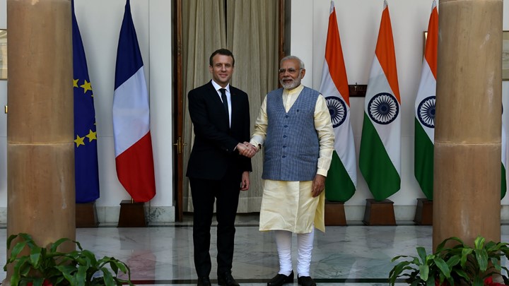 Γαλλία και Ινδία έκλεισαν εμπορικές συμφωνίες ύψους 13 δισ. ευρώ - Media