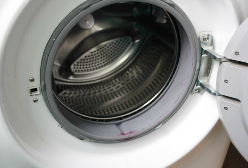 Προσοχή: Καθαρίστε άμεσα το λάστιχο του πλυντηρίου σας - Media