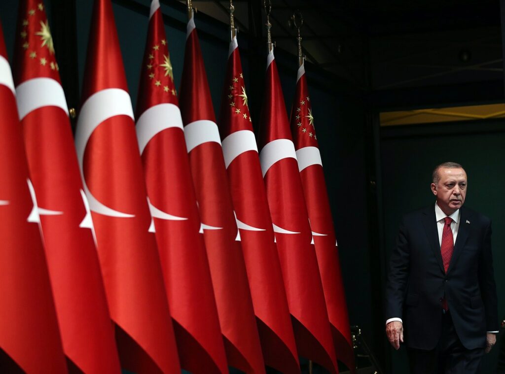 Ερντογάν: Όποιος επιχειρήσει να μας απομακρύνει από την «Istanbul», θα φύγει με φέρετρο - Media