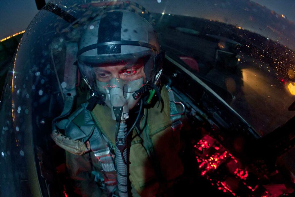 Η Βουλή θα υιοθετήσει τα παιδιά του σμηναγού Μπαλταδώρου - Το Σάββατο η κηδεία του - Media