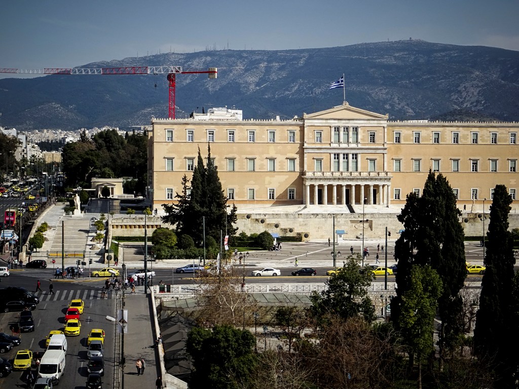 CNBC: Δεν αποκλείονται οι πρόωρες εκλογές στην Ελλάδα - Media