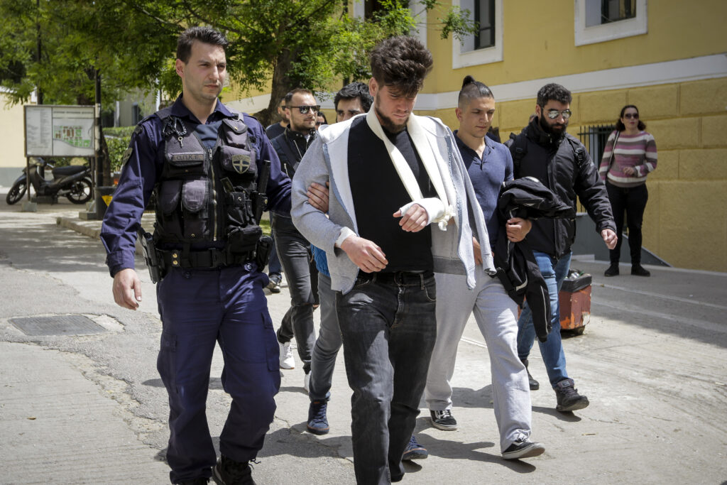 Ελεύθεροι οι συλληφθέντες από τα επεισόδια στο άγαλμα Τρούμαν - Στις 25 Απριλίου η δικάσιμος - Media