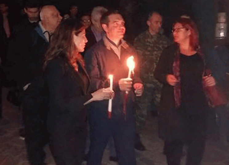 Την περιφορά του επιταφίου στην Τήλο παρακολούθησε ο Αλέξης Τσίπρας (Photos) - Media