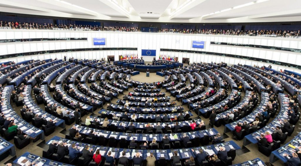 Παρέμβαση ευρωβουλευτών κατά των αγωγών εναντίον δημοσιογράφων - Media