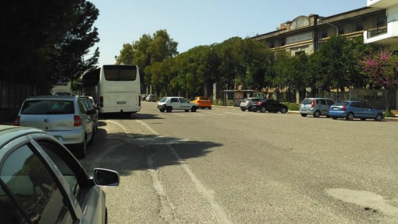Στο Αγρίνιο έγινε το... παρκάρισμα της χρονιάς (Photo)  - Media