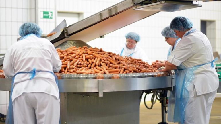 Αυτός είναι ο μεγαλύτερος εργοδότης της χώρας που απασχολεί το 1/3 του εργατικού δυναμικού - Media