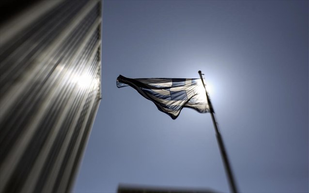Handelsblatt: Η Ελλάδα βγαίνει από το μνημόνιο και ανακτά τμήμα της κυριαρχίας της - Media