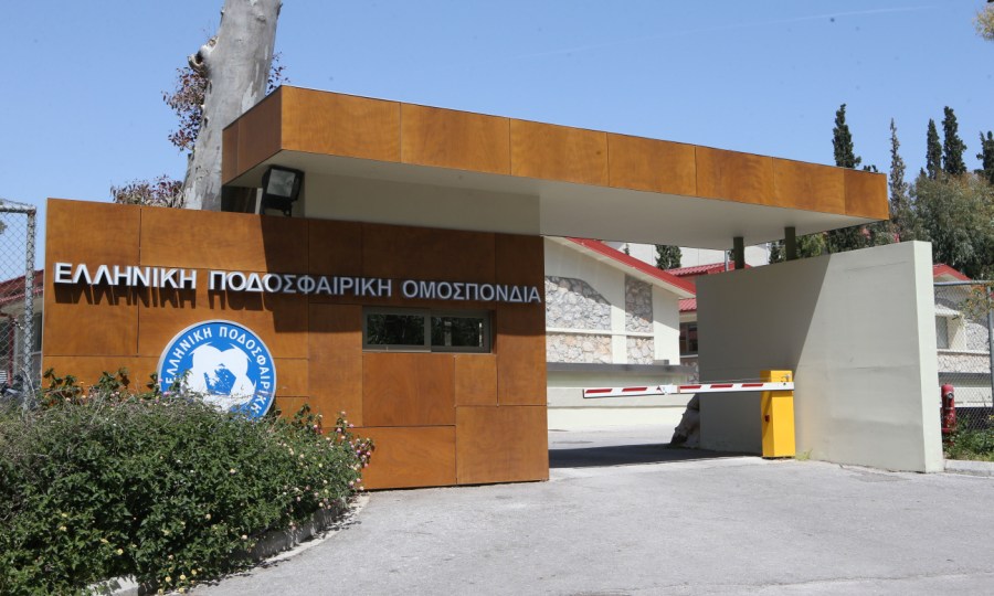 Ο Σκουτέρης… ρώτησε τον ΠΑΟΚ αν τον εμπιστεύεται - Ένταση με τη δικηγόρο της ΑΕΚ - Media