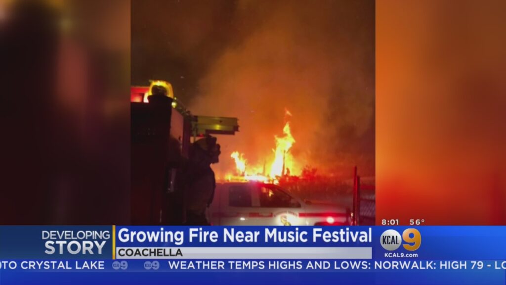 Κόλαση πυρκαγιάς στην Καλιφόρνια κοντά στο μουσικό φεστιβάλ Coachella - Media
