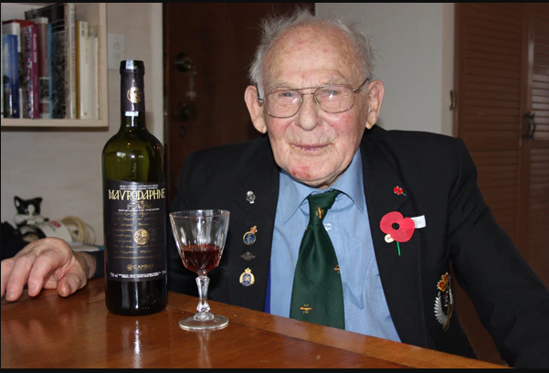 Πέθανε ο Νεοζηλανδός βετεράνος της Μάχης της Κρήτης - Media