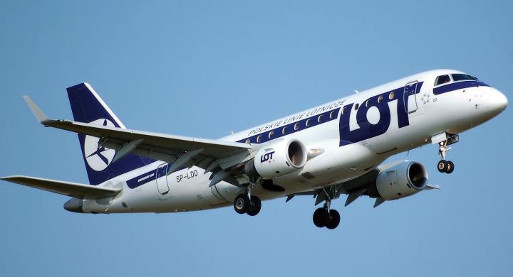 Πολωνία: Απεργία διαρκείας κήρυξαν τα συνδικάτα της LOT - Τι ζητούν οι εργαζόμενοι  - Media