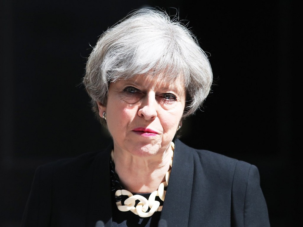 Μέι για επιδρομές στη Συρία: Δεν το κάναμε επειδή μας το ζήτησε ο Τραμπ - Media