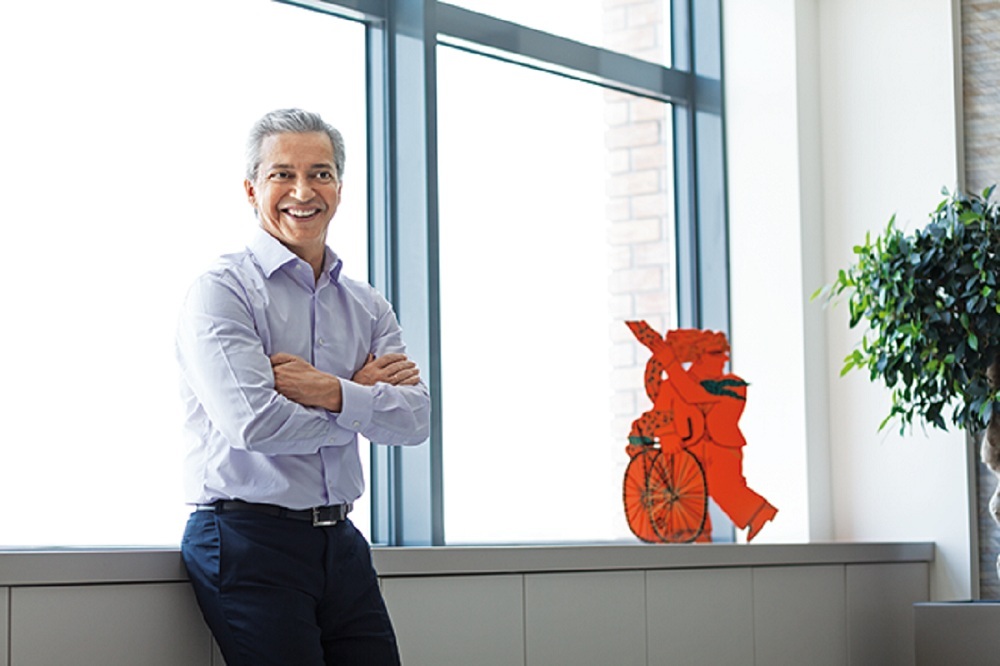 Το συγκινητικό αντίο των εργαζομένων στον Στέλιο Σκλαβενίτη - Media