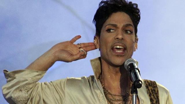 Σοκάρουν οι φωτογραφίες από το σπίτι όπου βρέθηκε νεκρός ο Prince (Video | Photos) - Media