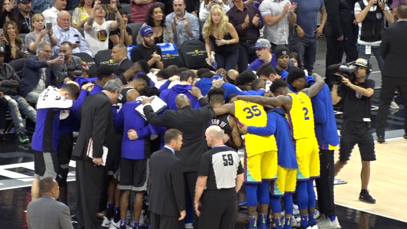 Σοκαριστικός τραυματισμός στο ΝΒΑ - Προσευχήθηκαν στο παρκέ οι παίκτες των δύο ομάδων (Video) - Media