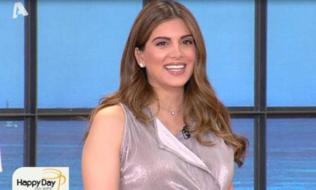 Γέννησε η Σταματίνα Τσιμτσιλή! (Video) - Media